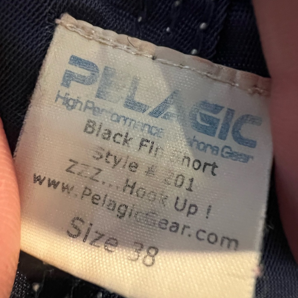 Men's Pelagic Top and Fishing Shorts - Picture 2 of 3